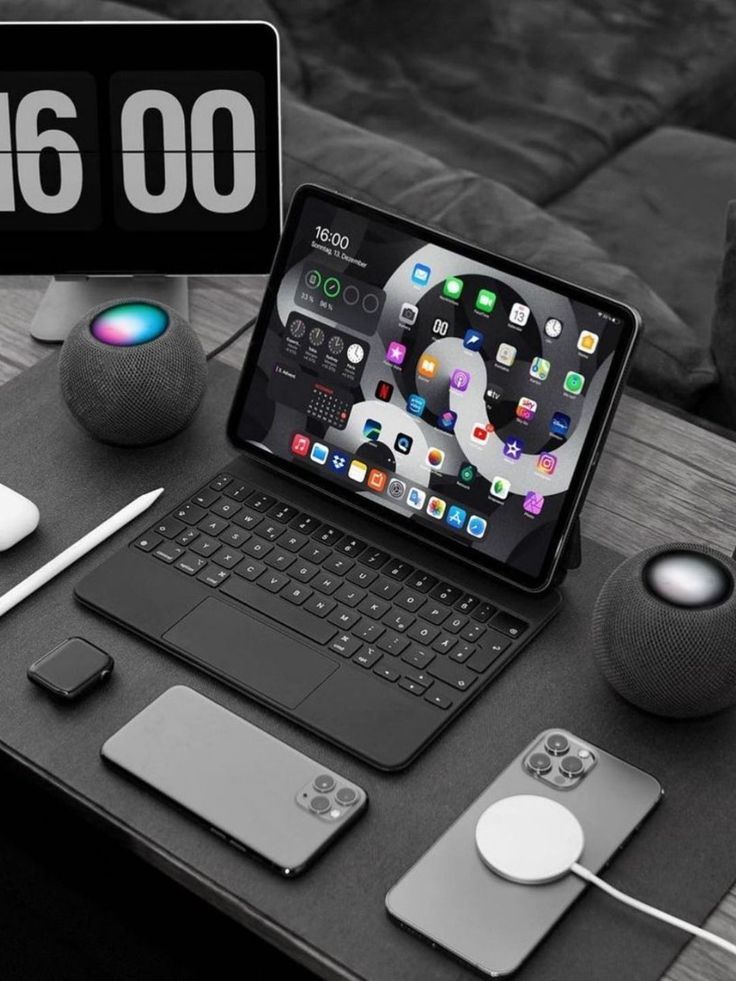 Tech & Gadgets